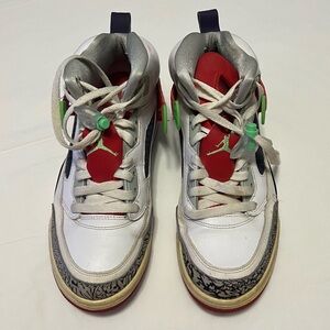 Jordan Spizike Light Poison Green Sneakers